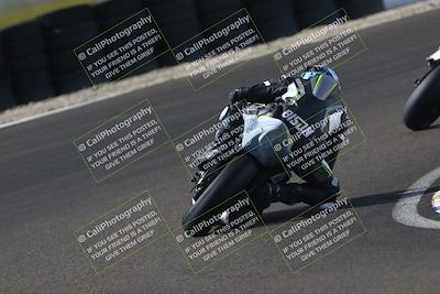 media/Oct-12-2025-CRA (Sun) [[e621380112]]/Races/Race 9/